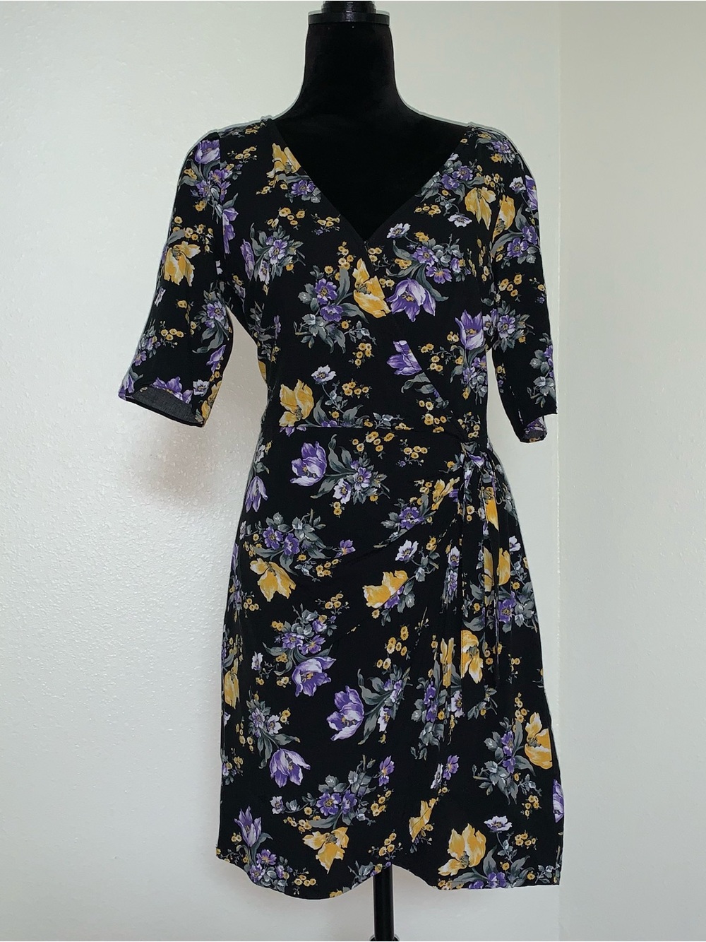 Abercrombie M Floral Wrap Dress V-Neck Elastic Waist Half Sleeve